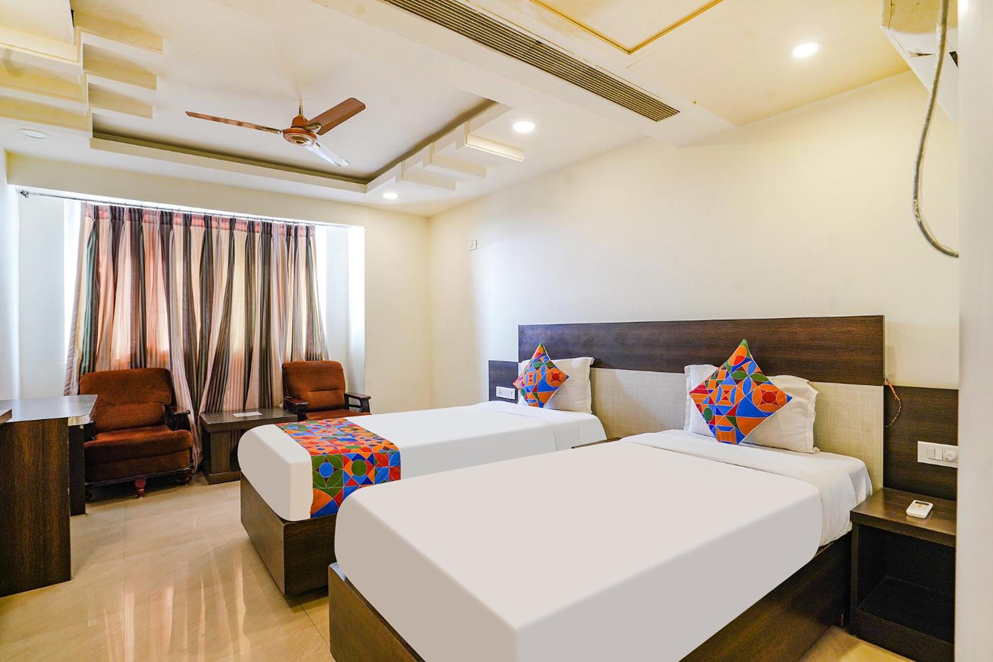 Fabhotel Golden Way 비자야와다 외부 사진