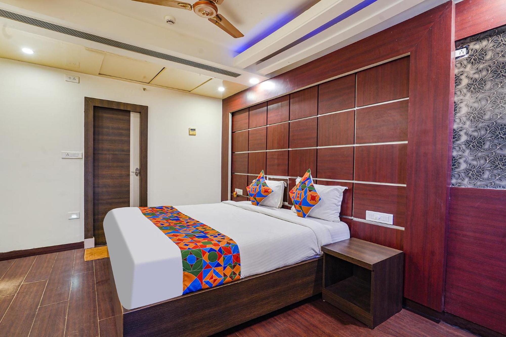 Fabhotel Golden Way 비자야와다 외부 사진